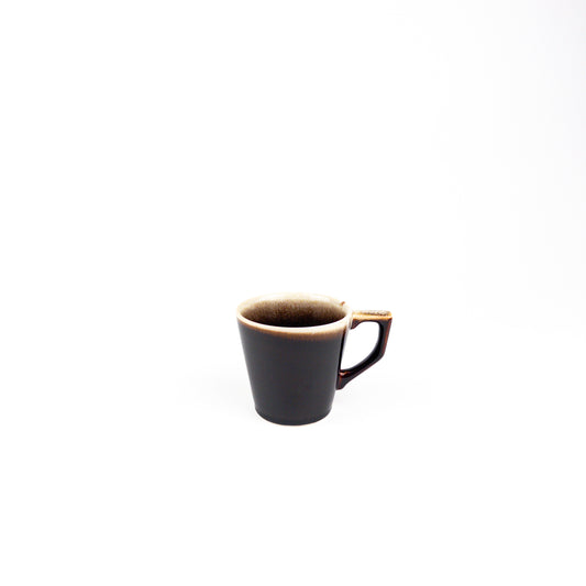 MUG-012